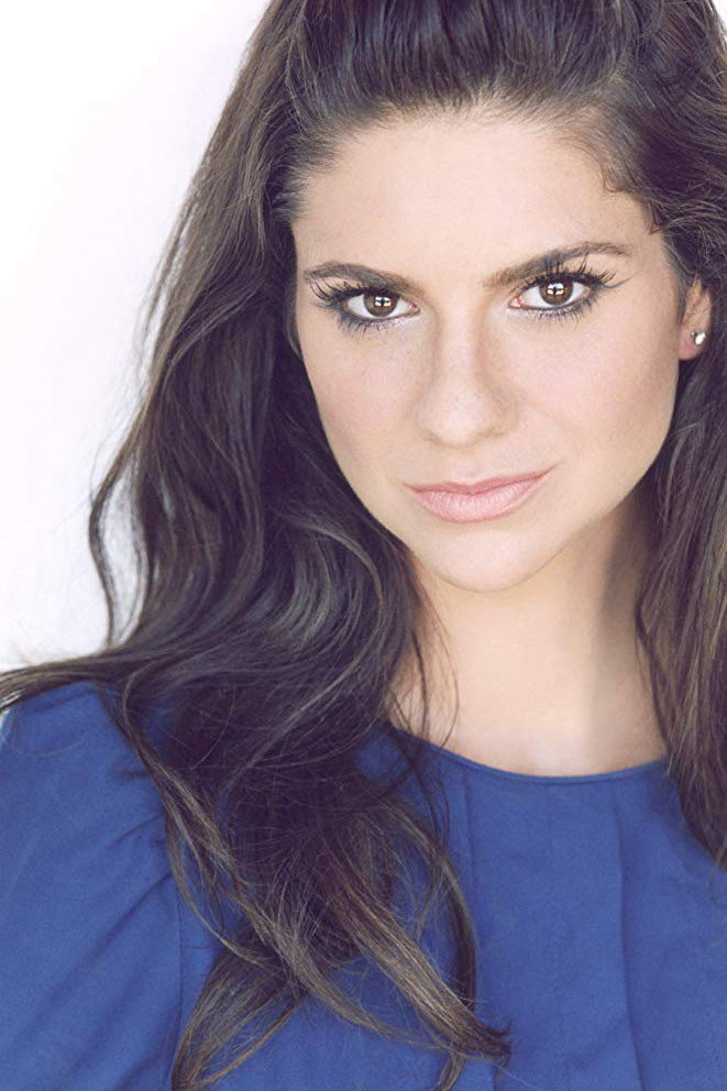 Erin Pineda as Marnie in The Swan