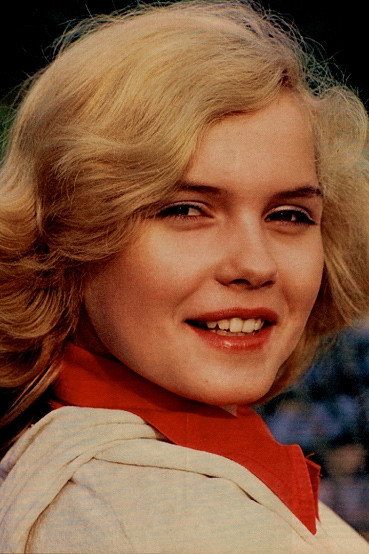Barbara May as Antje in Disco Fieber