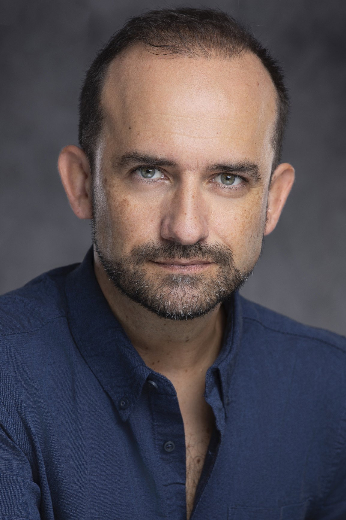 Luís Barros as Contra-regra in O Protagonista