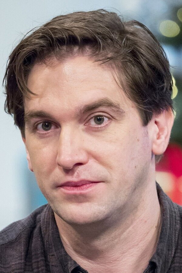 Owen McDonnell as Howard in Love & Gelato