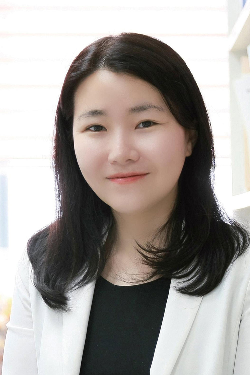 박지선 as Self in 지선씨네마인드