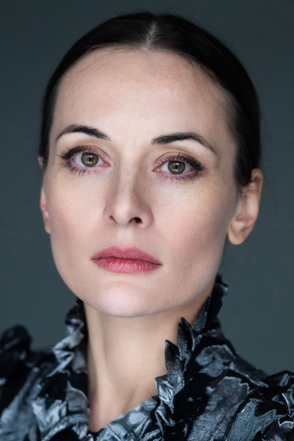 Екатерина Олькина as Emmanuel in Зелёный фургон