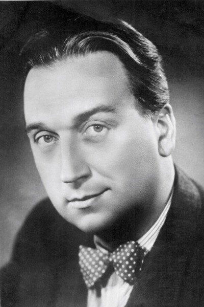 Михаил Названов as Karl Becker in Gutta-Percha Boy