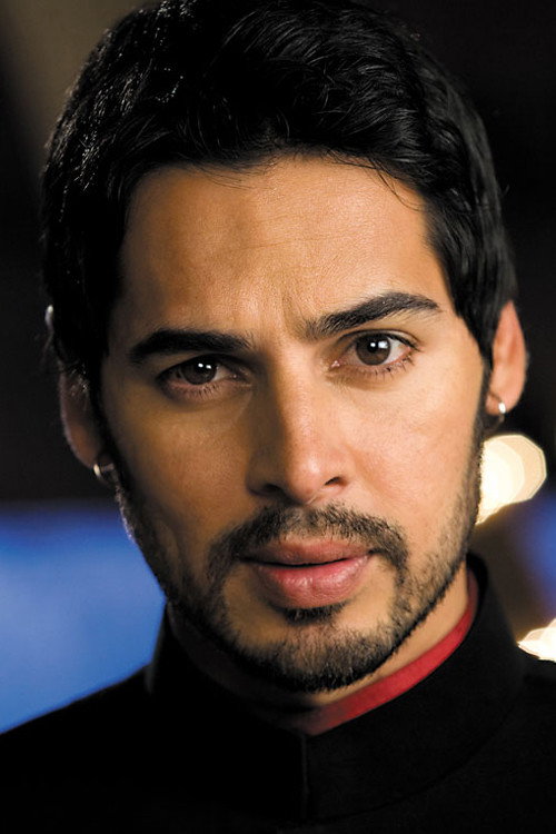 Dino Morea as Rohan Wanse in Four More Shots Please!