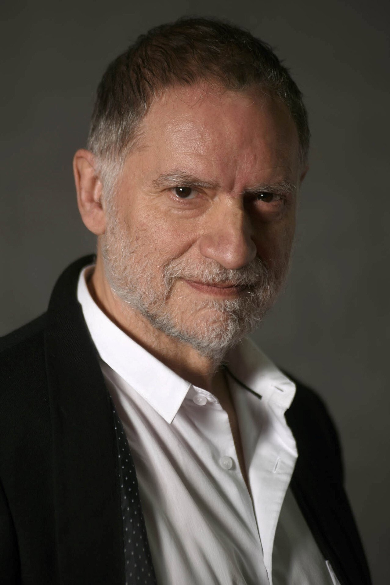 Nancho Novo as Enrique in Nacho