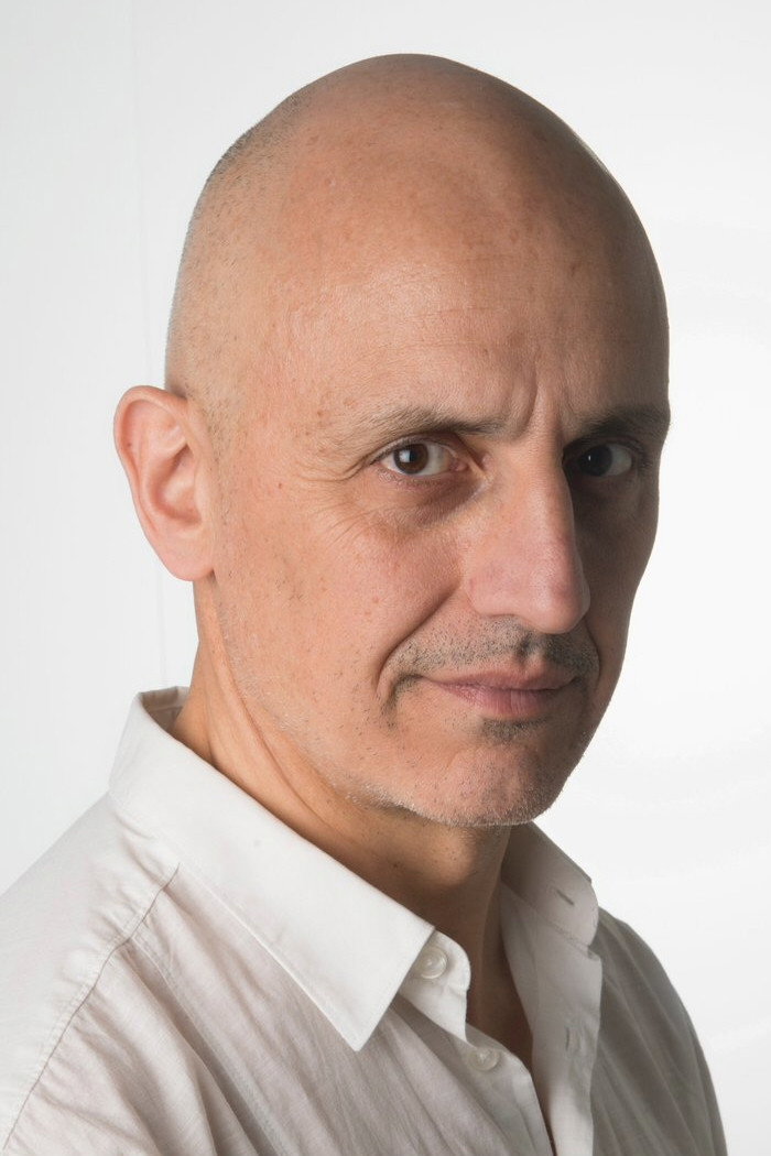Alberto Jiménez as Ari in The Violet Look
