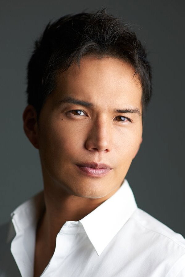 市原隼人 as Takahisa Kiriyama in The Honest Realtor
