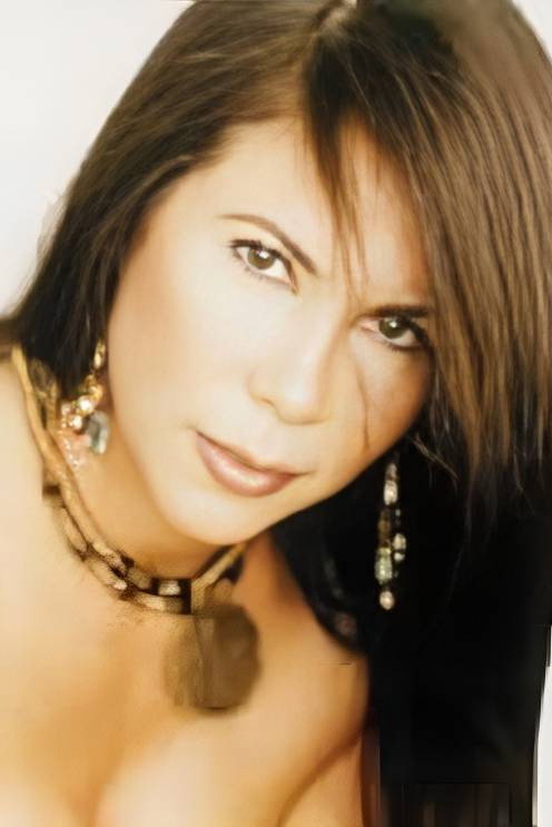 Twila Wolfe as Tracy in The White Girl