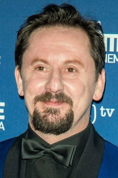 Jean-Luc Couchard as Peterbroeck in La Bouse