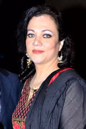 Mandakini as Laxmi in Dushman