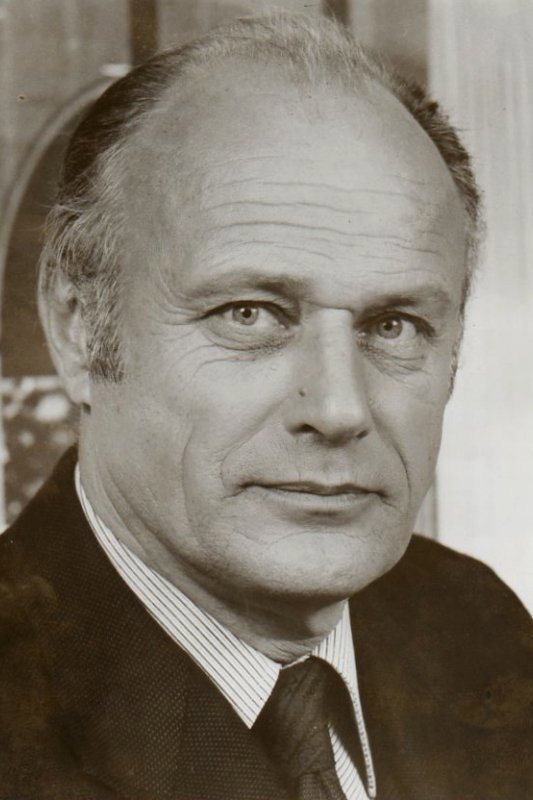 Alex Rodine as Dr. Kuprin in Colossus: The Forbin Project