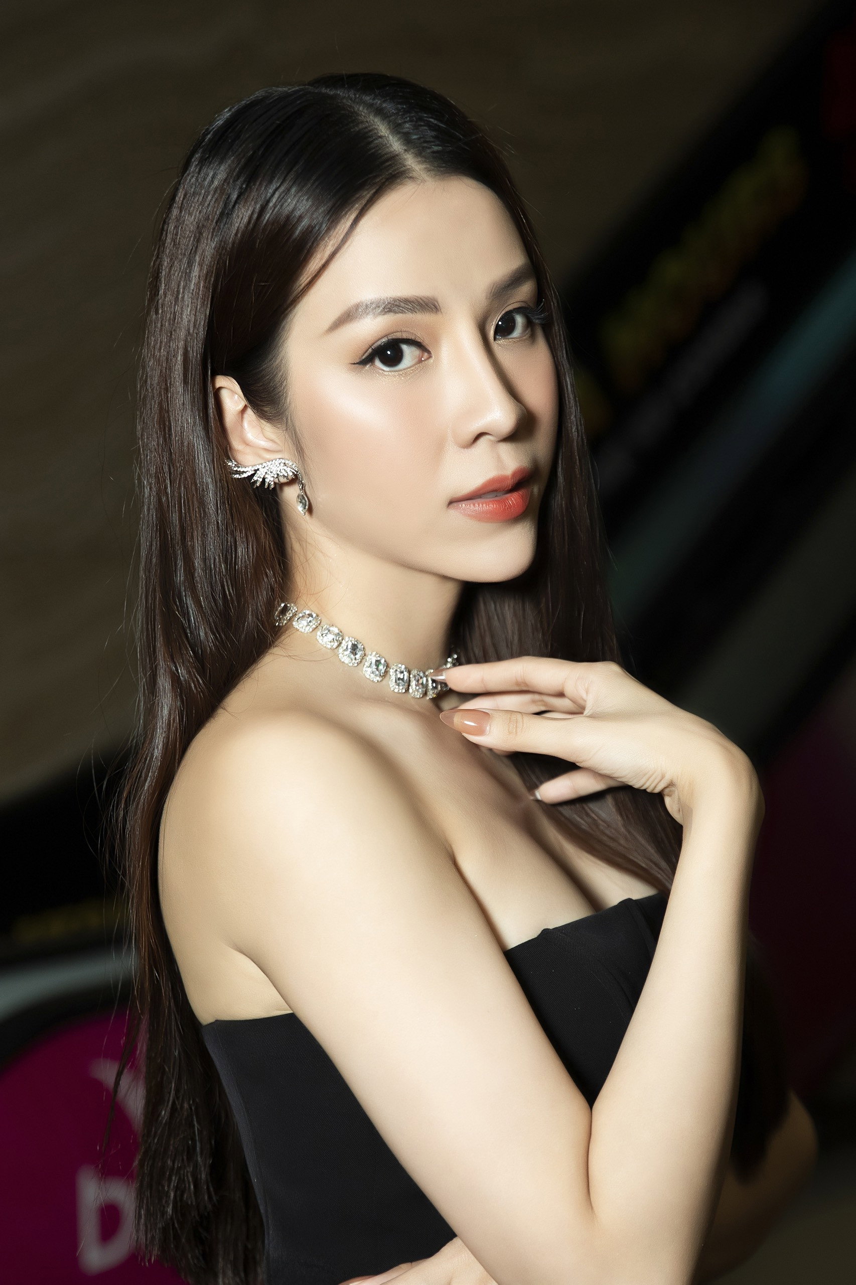 Ngô Phương Anh as Liễu in Đuổi Bắt Thanh Xuân