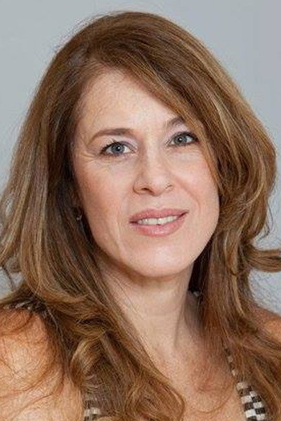 Einat Falbel as Solange in Metanoia
