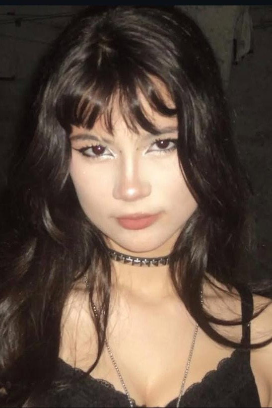 Yasmin Heloiza as Mimi in Ponto de incisão