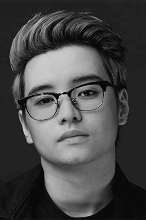 Sky Teotico as Steph in The Woman and the Gun