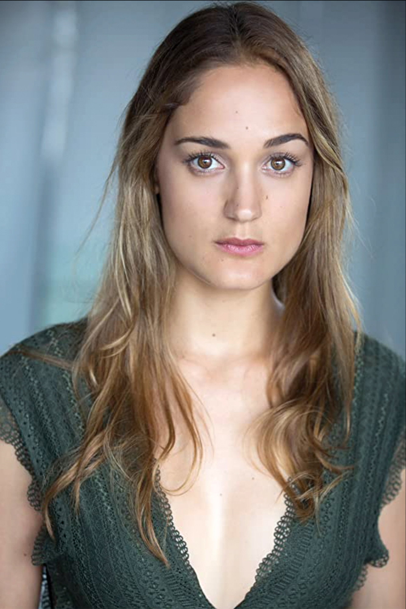 Laura Frederico as Rainha Rosimunda in Ubu