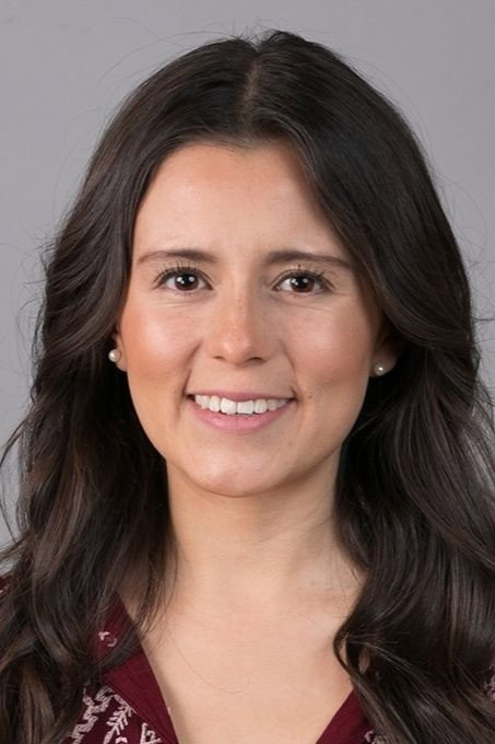 Greta Cervantes as Ana in Sea foam