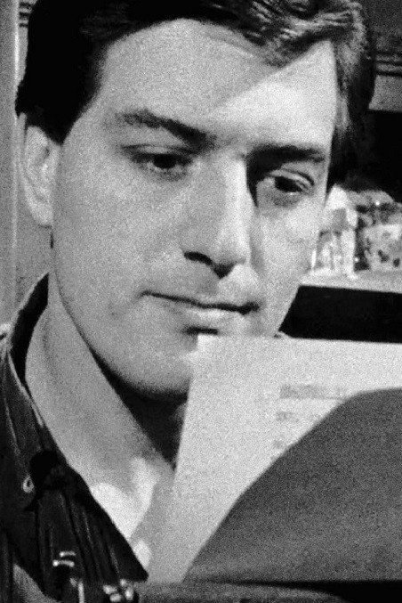 Len Birman as Chief Dan Palmer in Doctor Simon Locke