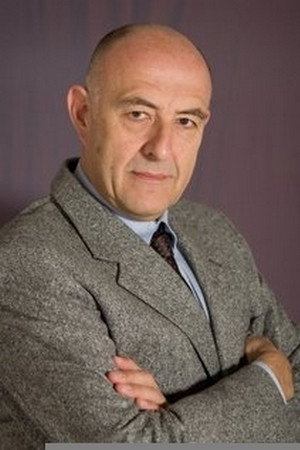 Giorgio Basile as Professor in Einstein