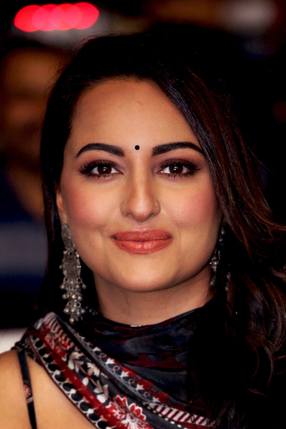 सोनाक्षी सिन्हा as Rajjo Pandey in Dabangg 2