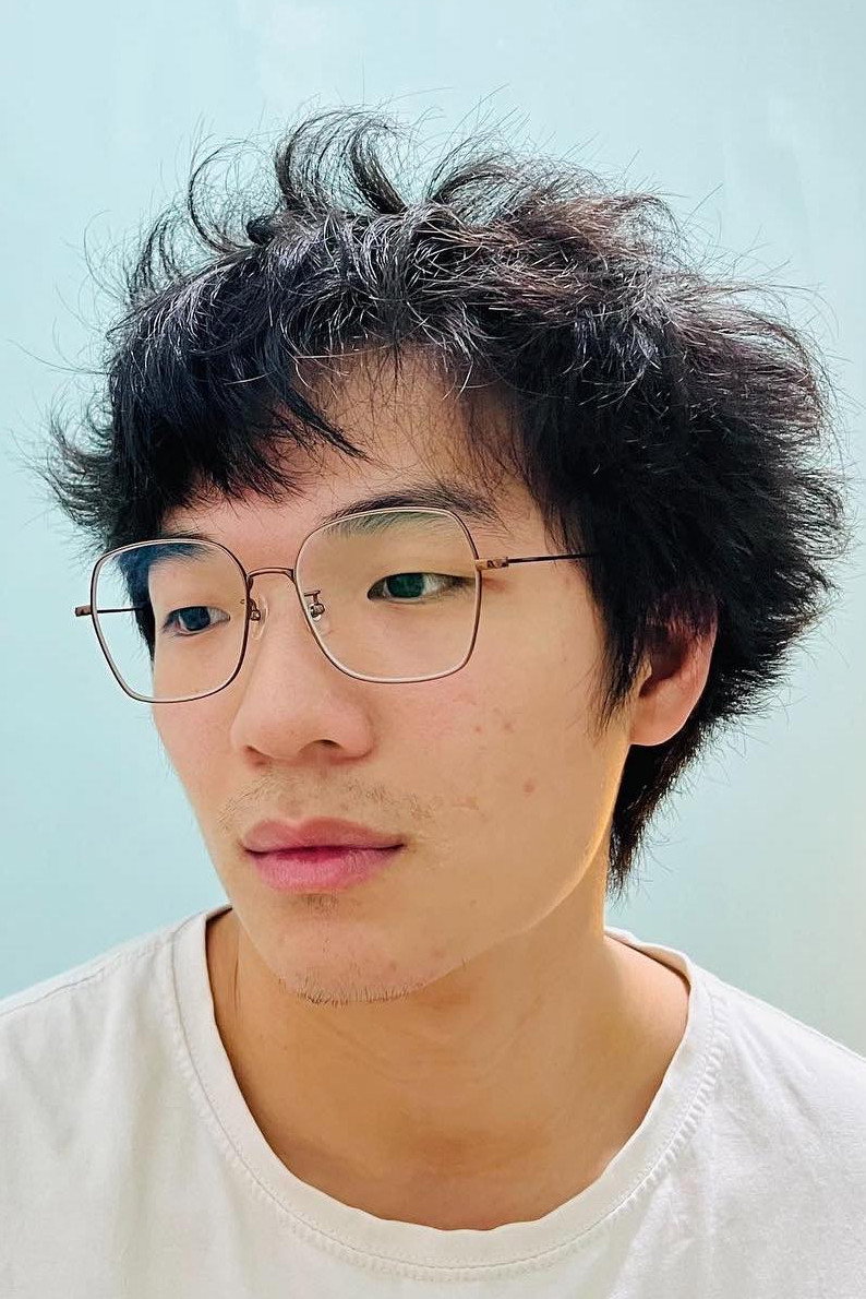 胡智強 as Wenzi in Little Blue