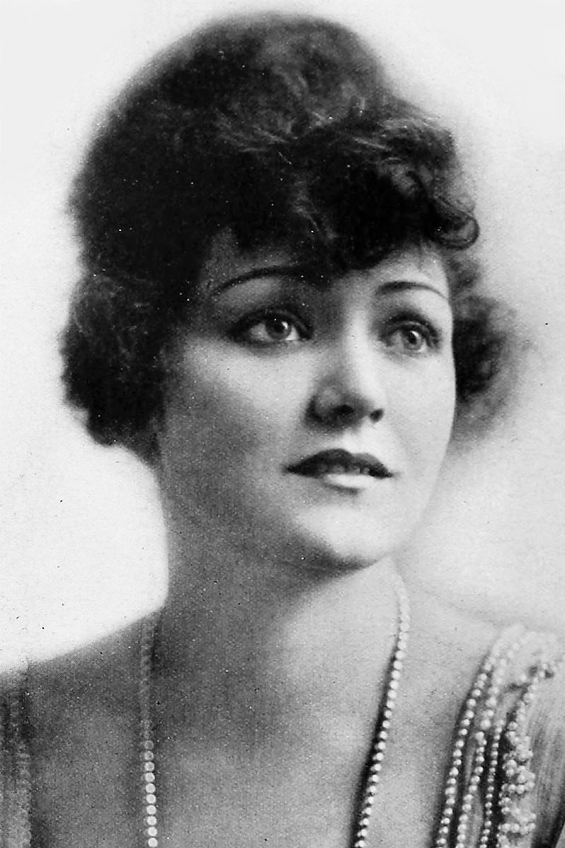 Norma Nichols as Prima Donna in The Fall Guy