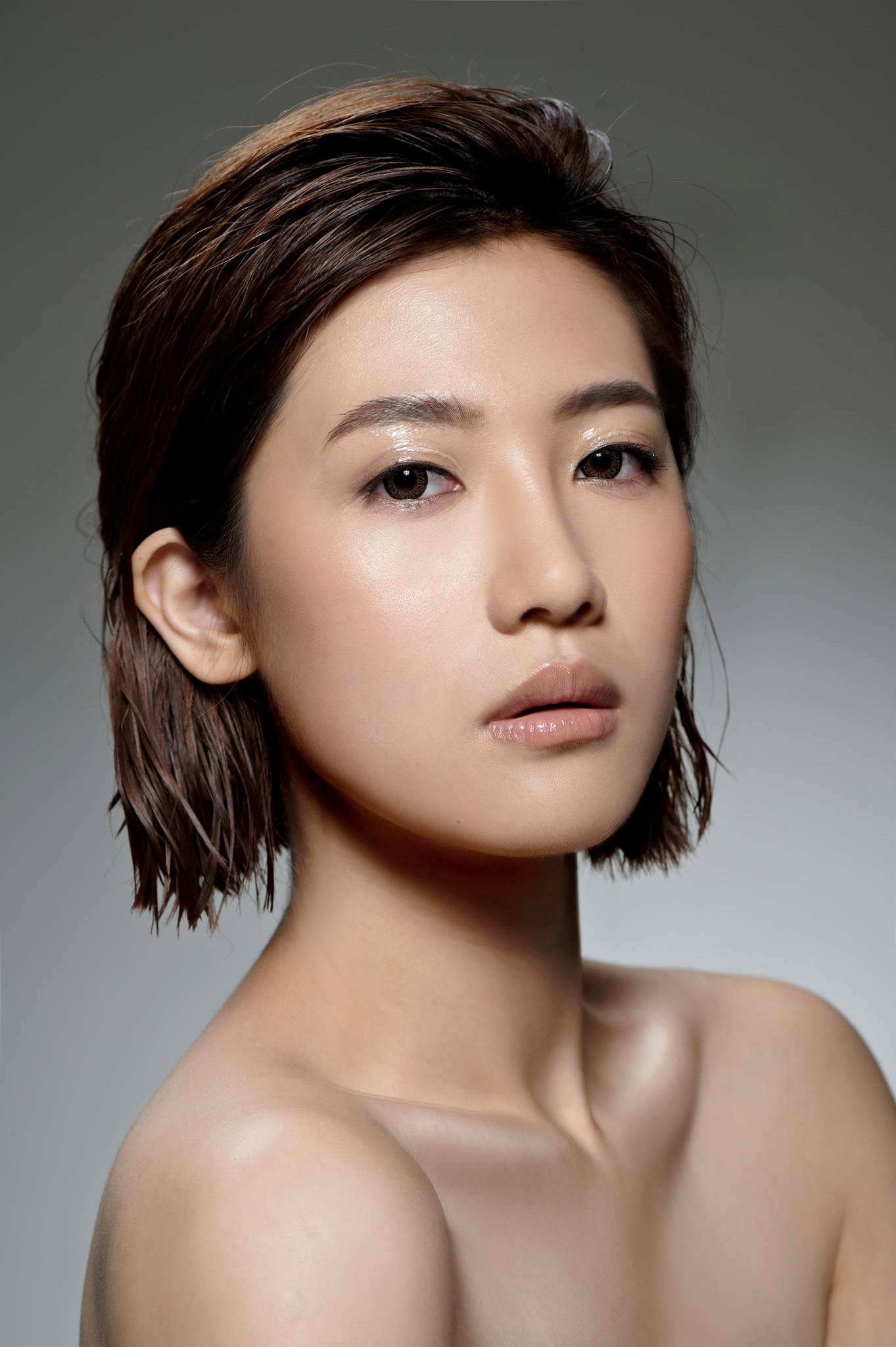 羅子喬 as Victor's Daughter in From Vegas to Macau II