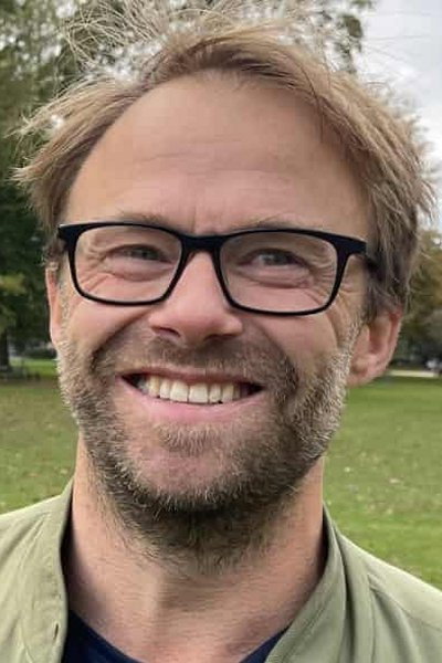Søren Byder as Edward in May 33rd