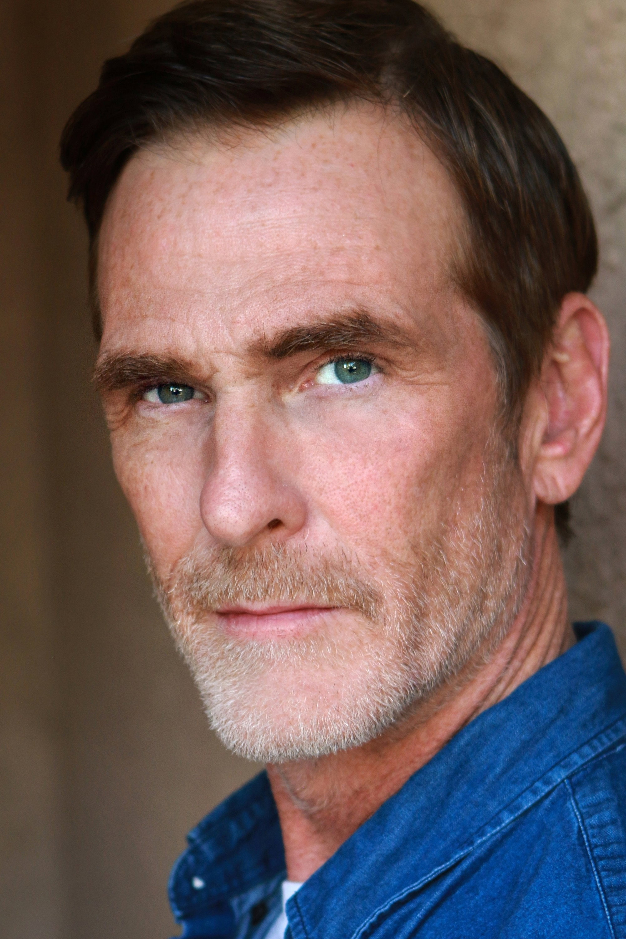 Darren Kendrick as Neighbor in Royal Kill