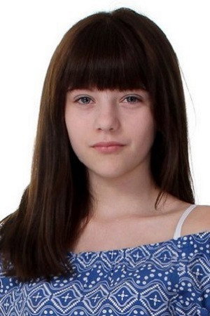 Lisa Moell as Emilia in Alfons Zitterbacke