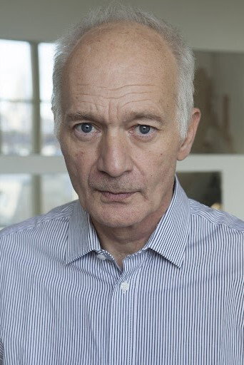Bernard Nissile as Le Mari in Kitchen