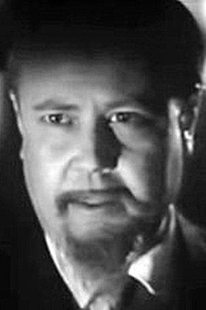 Vicente Roca as Don Mateo in Los ojos perdidos
