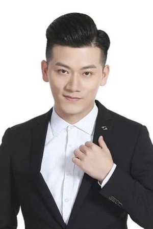 Feng Yichao as He Huan in Seven Nights Inn