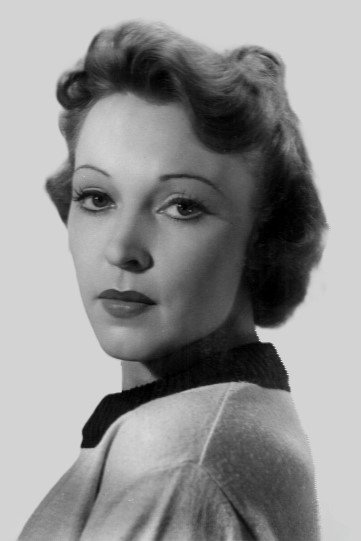 Hilde Sessak as Frau Motes in Der Biberpelz
