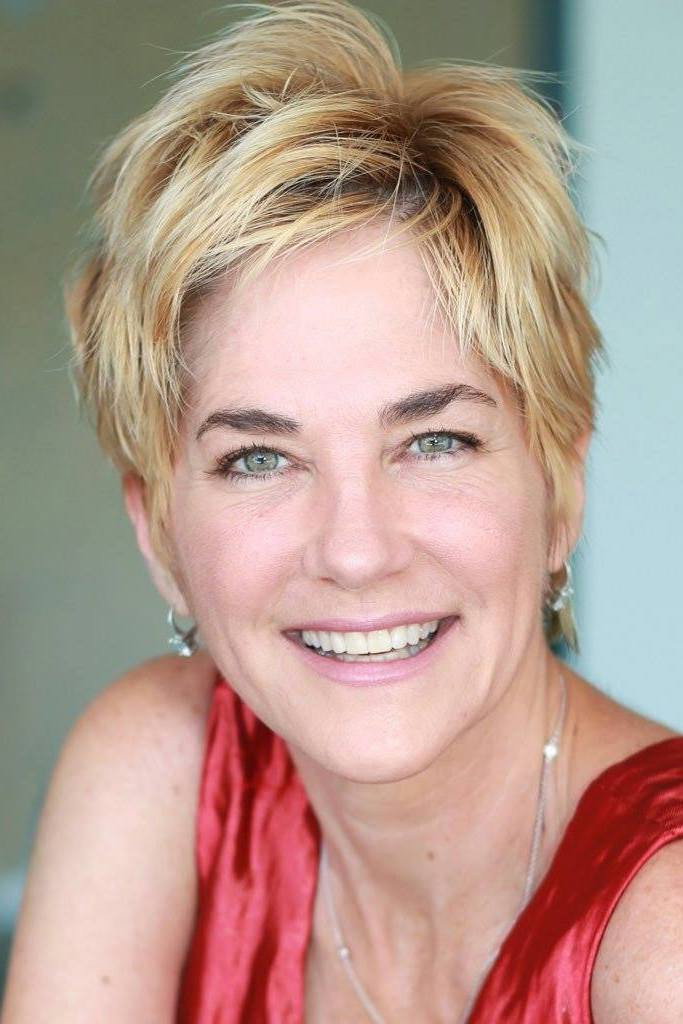 Kassie DePaiva as Bobby Joe in Evil Dead II