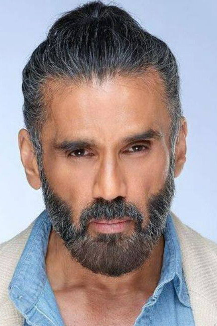 सुनील शेट्टी as Vikram in Hunter - Tootega Nahi, Todega