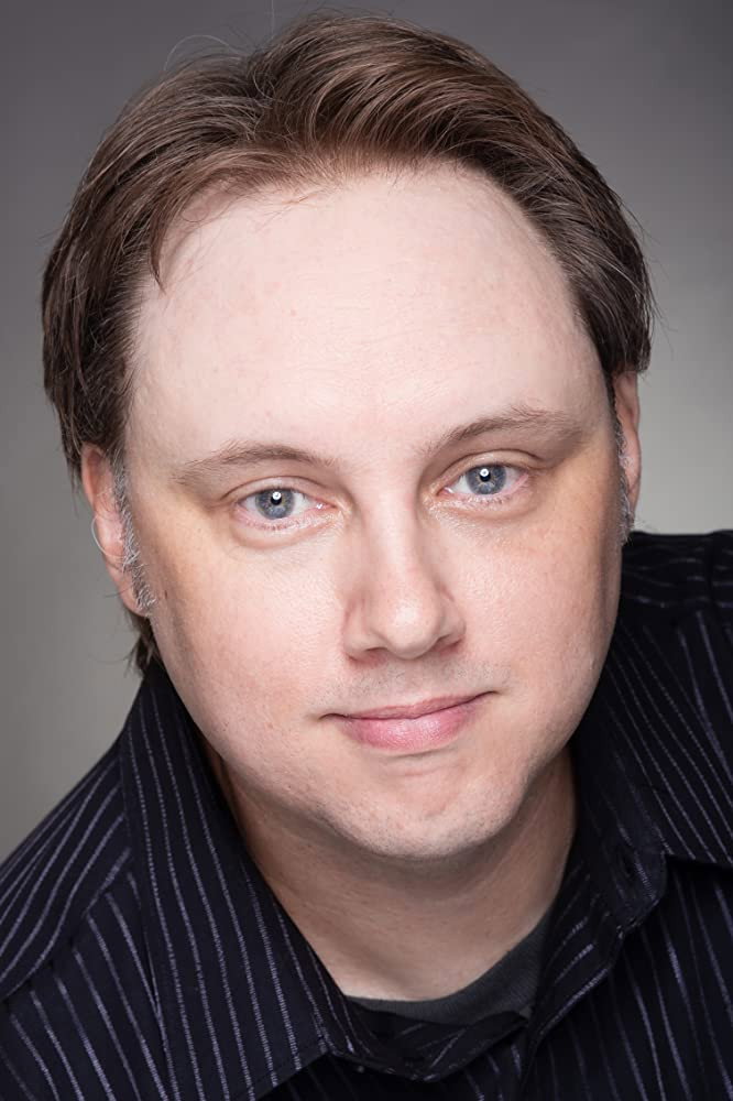Karl Burnett as Carpet Cleaner in You Move You Die