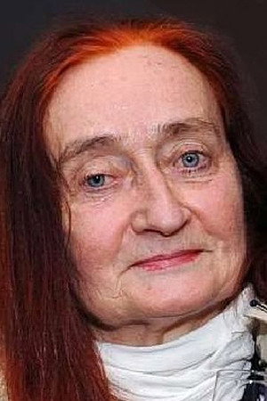 Gudrun Geier as Lina in Embers