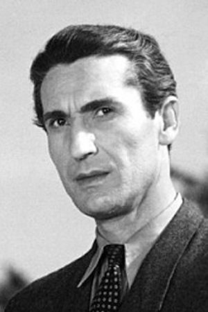 Jerzy Śliwiński as Mine Supervisor in Nafta
