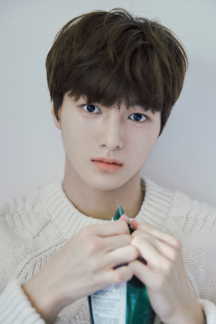 차준호 as Lim Min-jung in Stove League