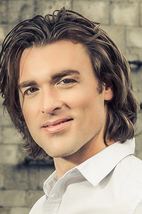 Thomas Weinhappel as Baritone in The Piano Teacher