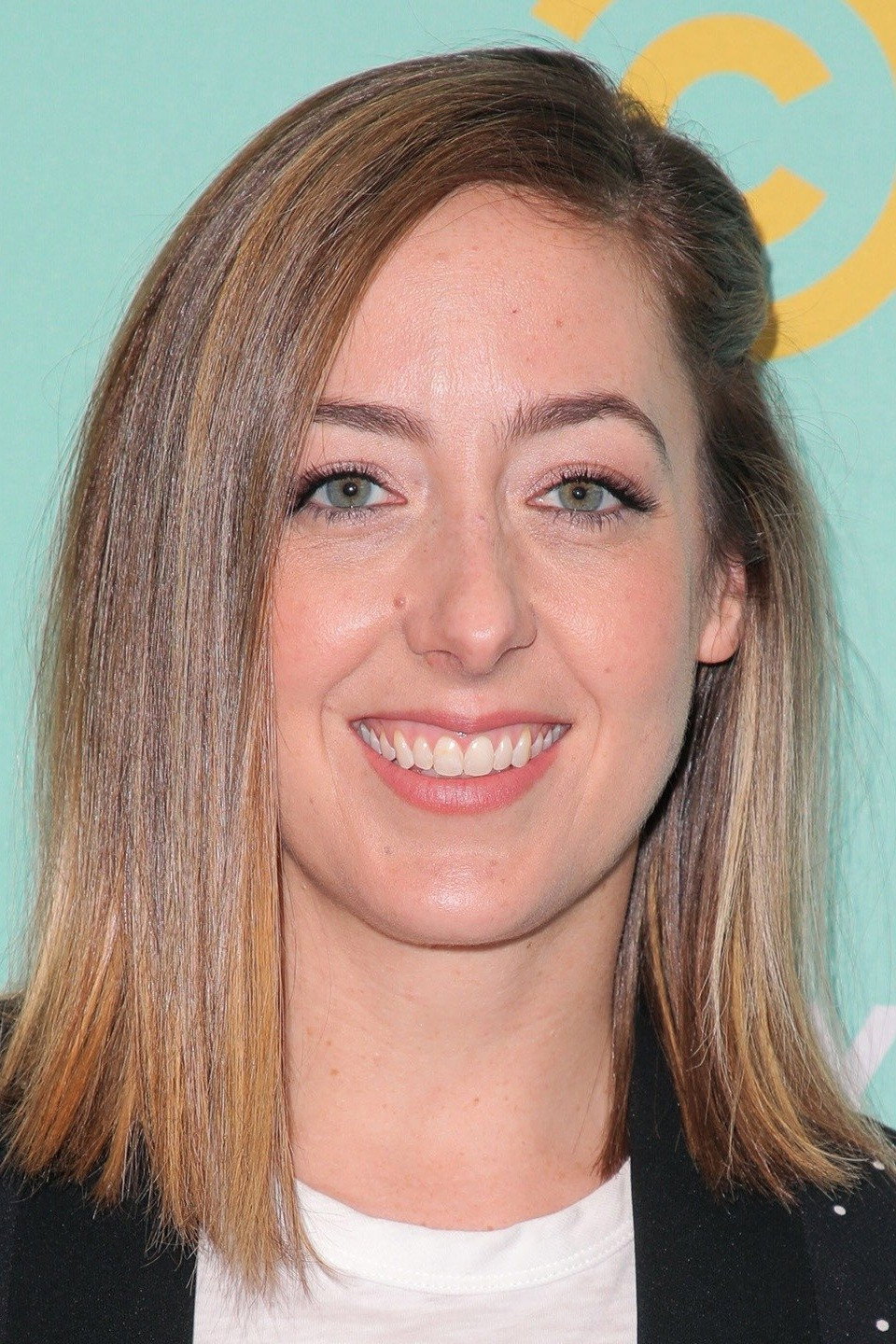 Sarah Schneider as Sarah in Full Benefits