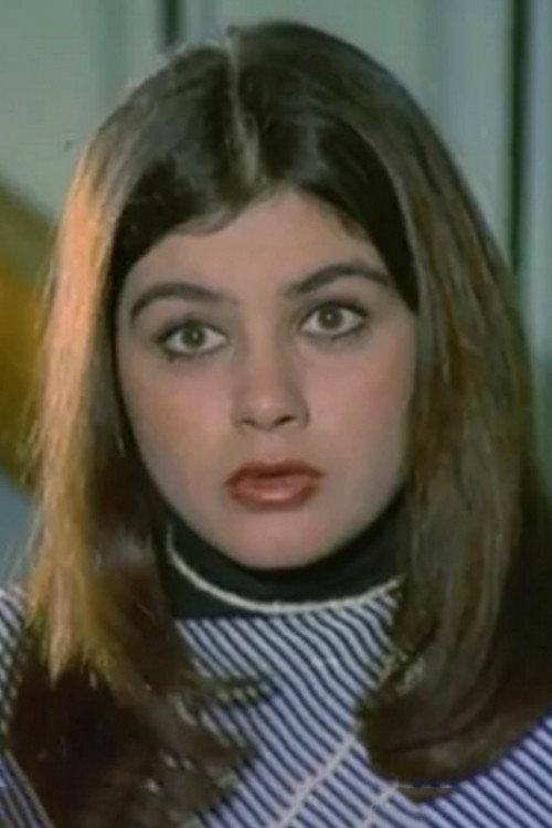 Melek Ayberk as Sevgi in The Executioner