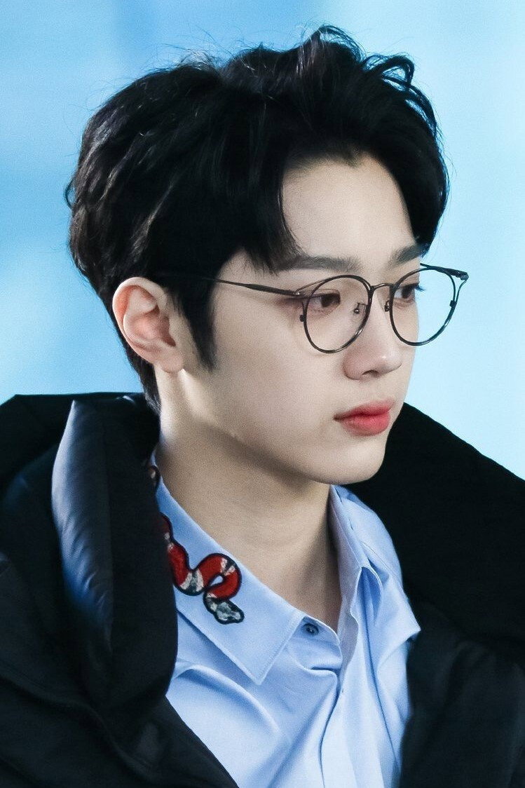Guanlin Ding as Ou Xiaoyang in Yesterday Once More