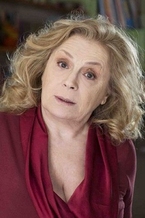 Gisella Burinato as Madre di Anna in Neapolitan Boy in New York