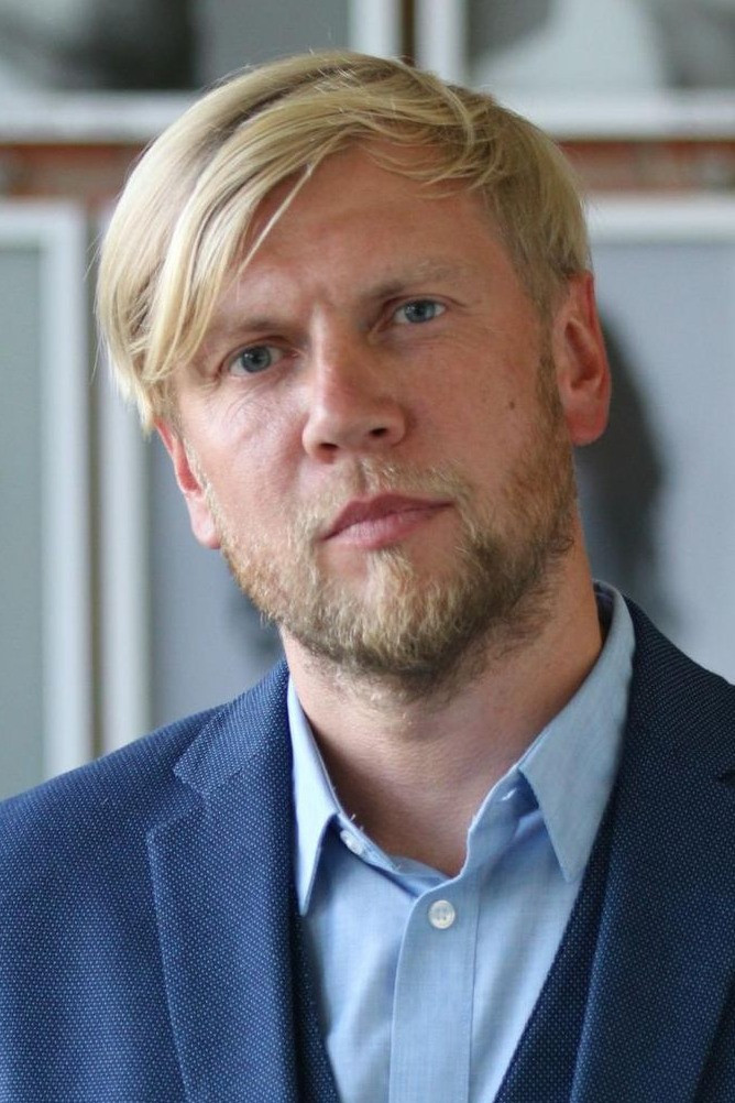 Tanel Jonas as Jüri Vilms in Hetk Ajaloos