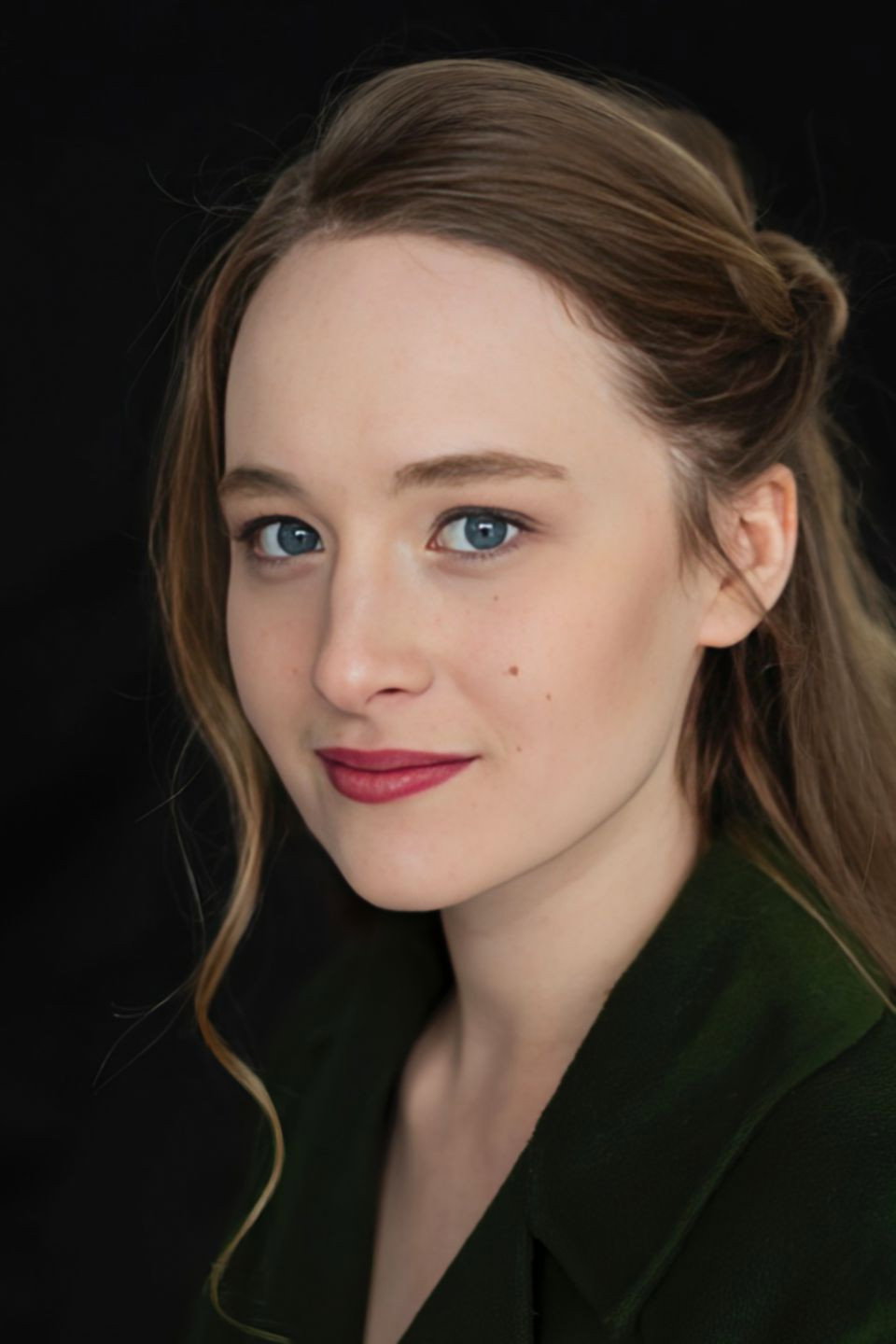 Maria Kowalska as Ewa Milwicz in Women's Hell