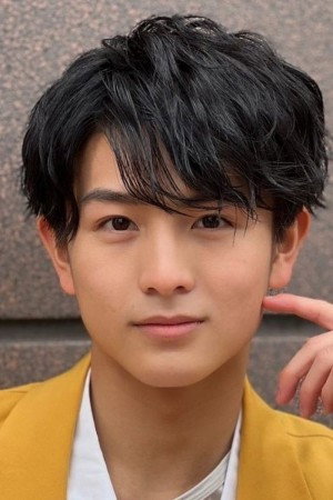 柏木悠 as Ritsu Mizue in Frame of Mind