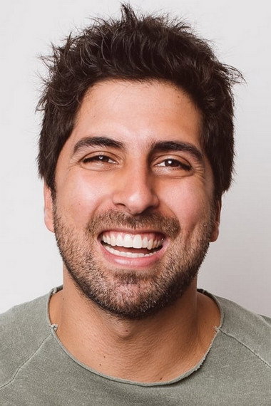 Gabriel Louchard as Pedro Alvarenga Sampaio in Men?