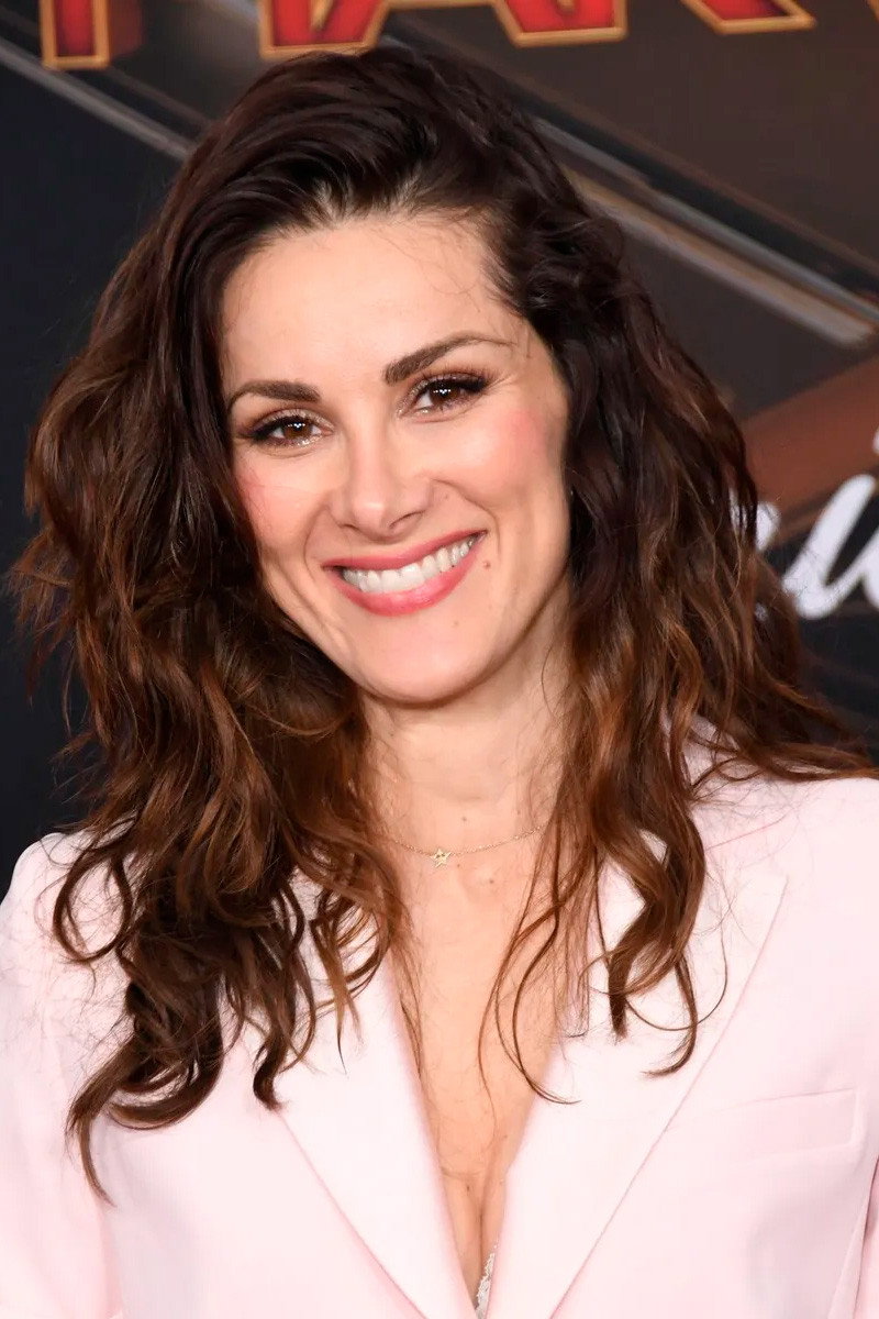 Stefania Spampinato as Flavia Mainardi in The Most Beautiful Day in the World